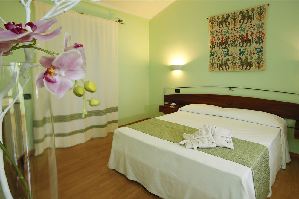 Eucalipti Terme Hotel Sardinia Island Exterior photo